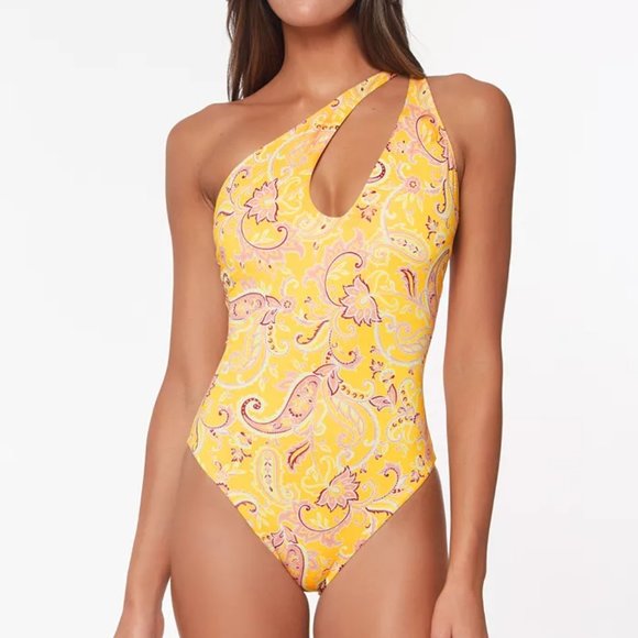 Sanctuary Divas in the Details Asymmetrical One-Piece Swimsuit